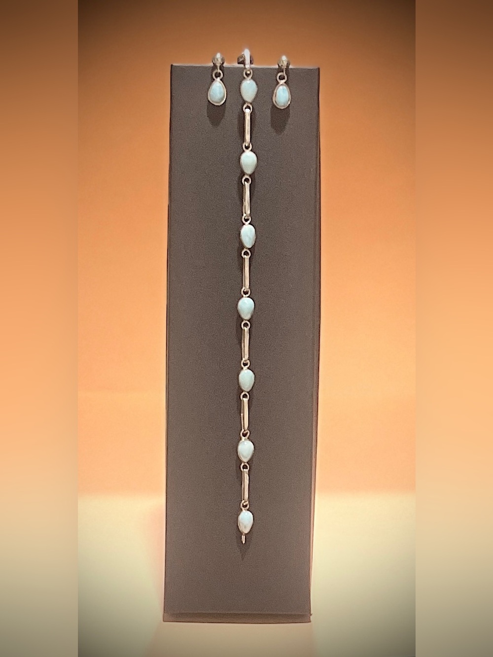 Vintage Larimar Teardrop Bracelet and Earring Set - Picture 4 of 10